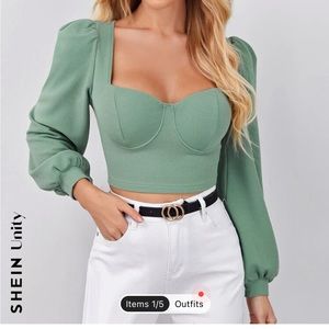 Sweetheart neck puff sleeve crop top